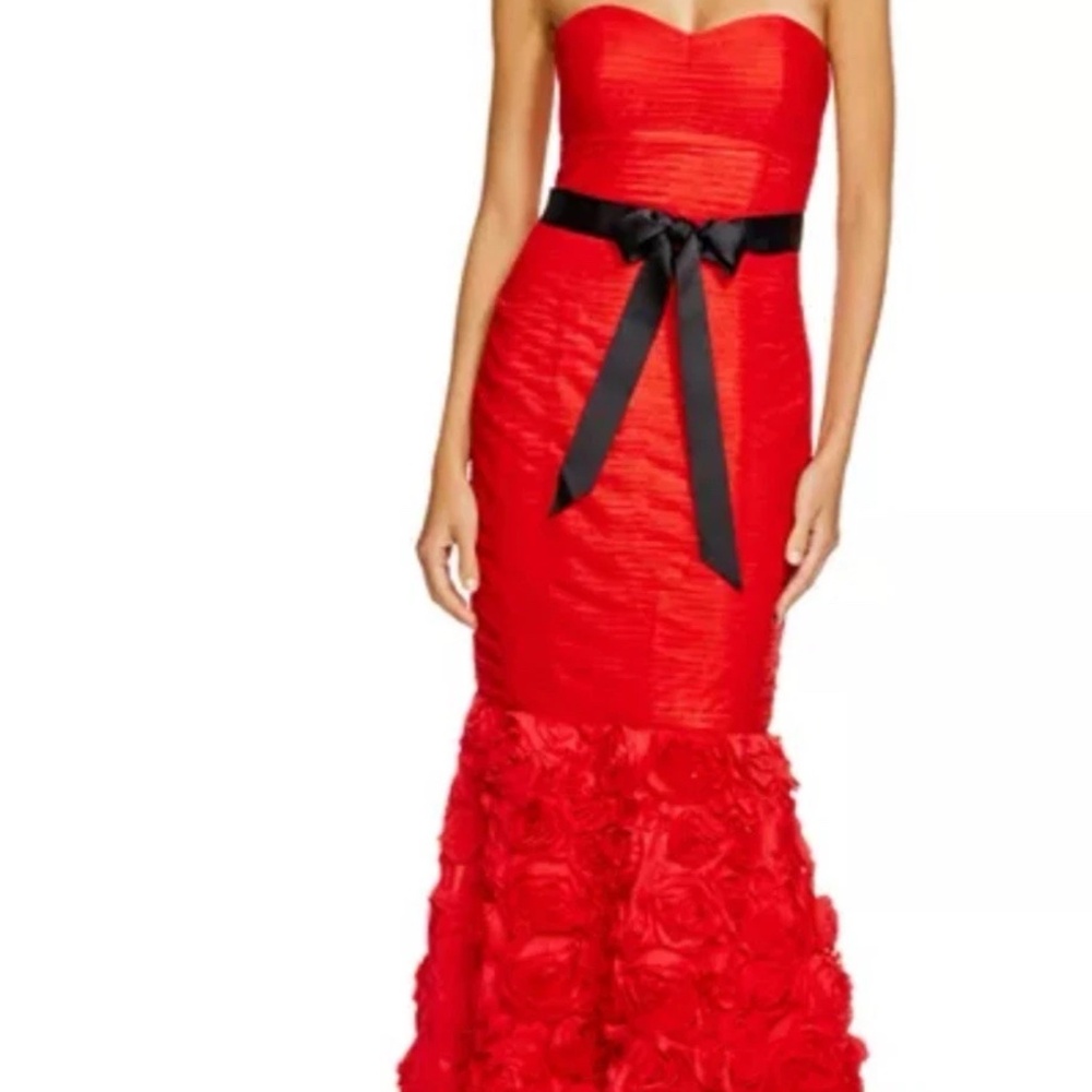 JS CollectionsSweetheart Neck Tulle Ball Gow
